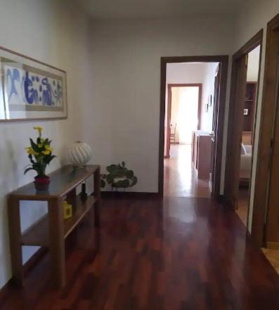 Confortevole, Con Parcheggio Gratuito Apartment Rom